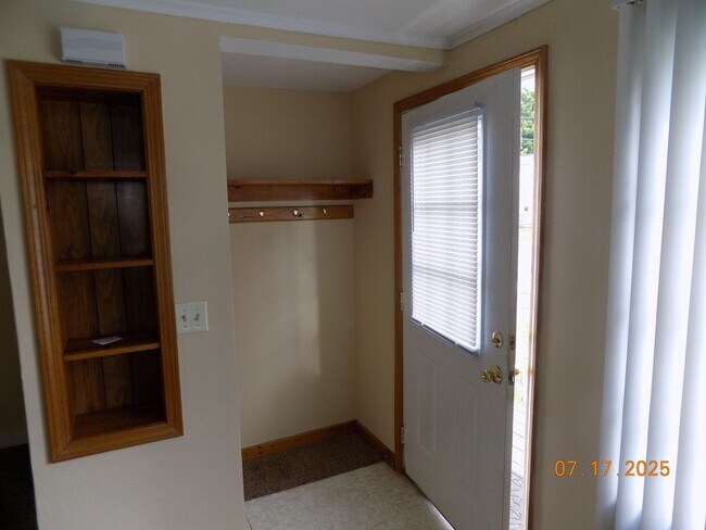 Foto del edificio - 455 Ralph St