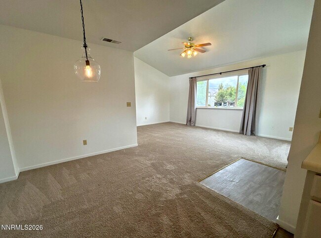Foto del edificio - 2655 Sycamore Glen Dr