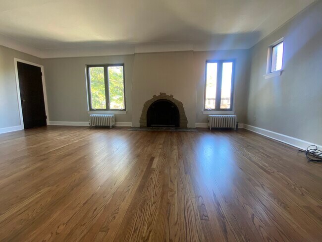 Foto del edificio - 1302 Somerset Ave
