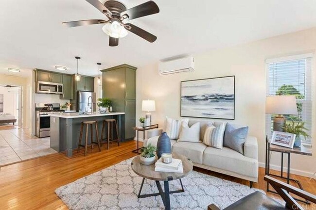 Foto del edificio - $3,499- Charming 2BR/1BA Home Near SDSU – ...