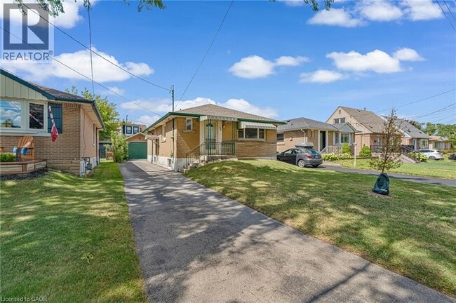 Photo du bâtiment - 80 E 41st St