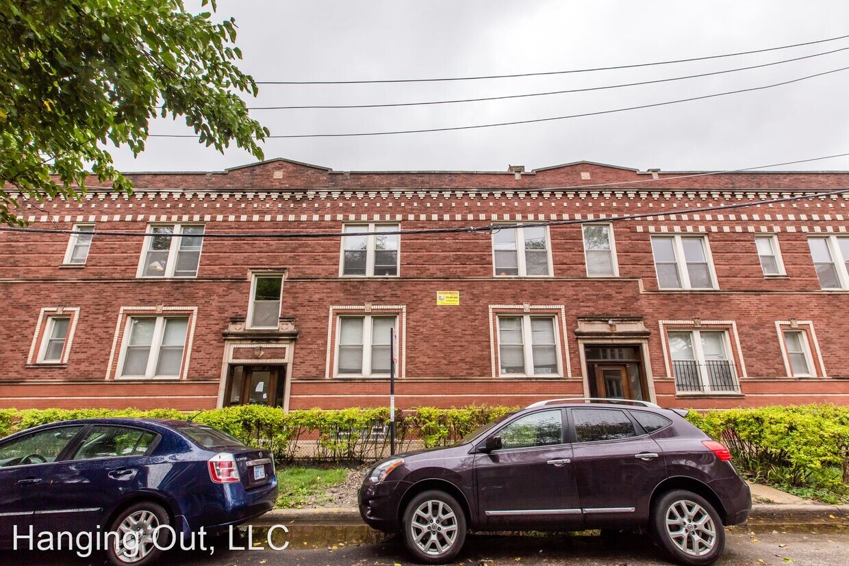 Primary Photo - 2219 W Le Moyne St