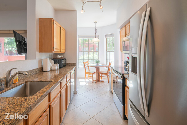 Foto del edificio - 14959 W Mountain View Blvd