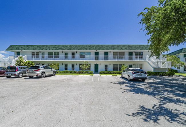 Foto del edificio - 2800 Indian River Blvd