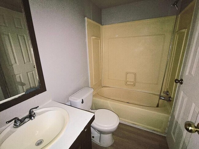 Foto del edificio - 129 Private Rd 3376 F