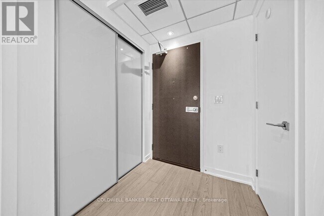 Photo du bâtiment - 906-199 SLATER STREET