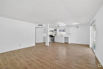 Building Photo - 5111 Orinda Ave