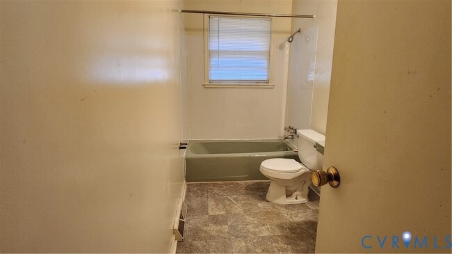 Building Photo - 424 Round Top Ave