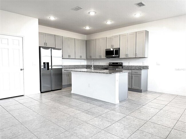 Foto del edificio - 1515 McDermott Rd