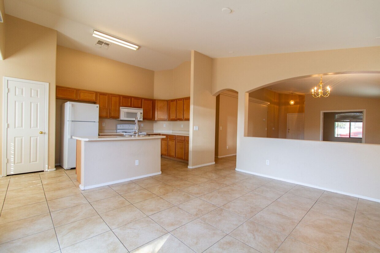 Primary Photo - TAKE **$300.00** OFF YOUR MOVE IN COST! CU...
