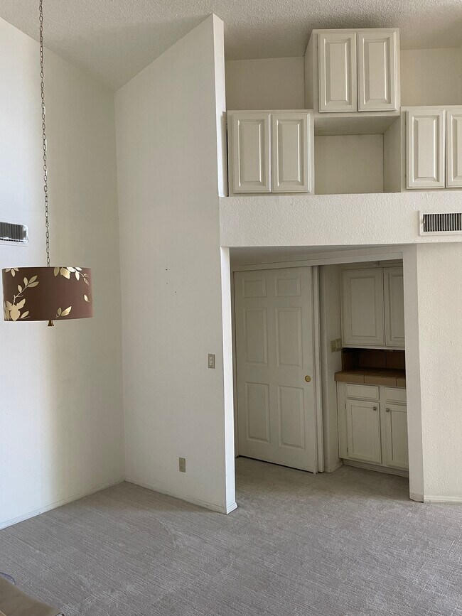 Foto del edificio - 10301 N 70th St