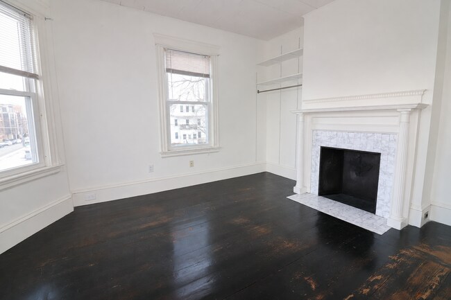 Foto del edificio - 582 Cambridge St