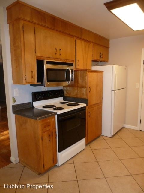 Building Photo - 3 br, 1 bath House - 2859 Robert Ct.