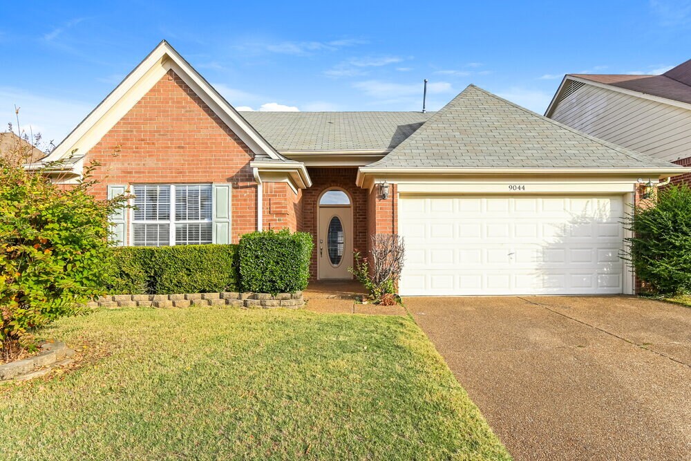 Foto principal - 9044 Snow Drift Ln