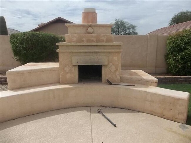 Foto del edificio - Beautiful 4 bed/2.5 bath in Desert Ridge!