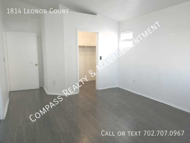 Foto del edificio - 1814 Leonor Ct