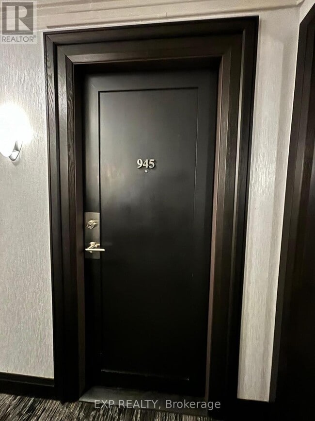 Photo du bâtiment - 35 Viking Ln