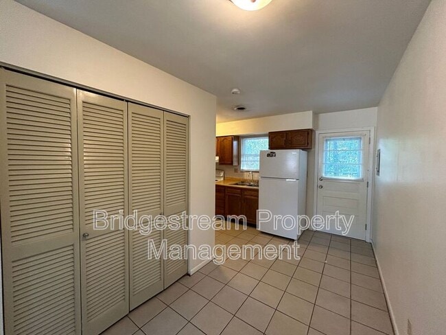 Foto del edificio - 438 S Walnut St