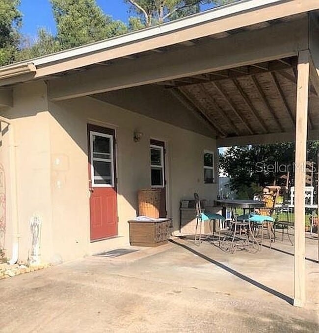 Building Photo - 1371 N Normandy Blvd