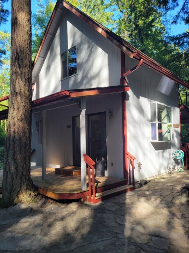 Foto del edificio - Fairytale Cottage in the Woods and Include...