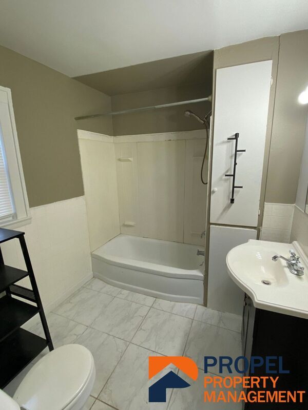 Foto del edificio - 157 E Bennett St