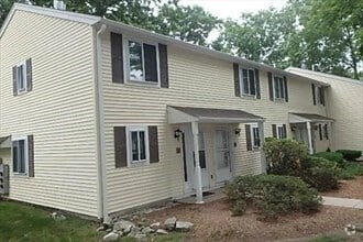 Building Photo - 34 Village Hill Ln