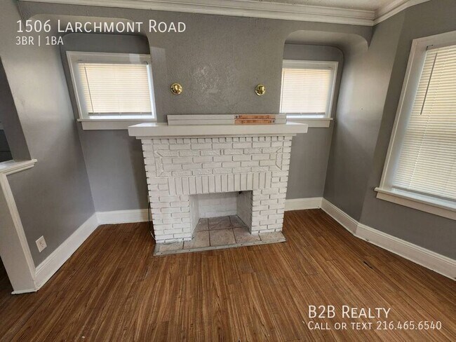 Foto del edificio - 1506 Larchmont Rd