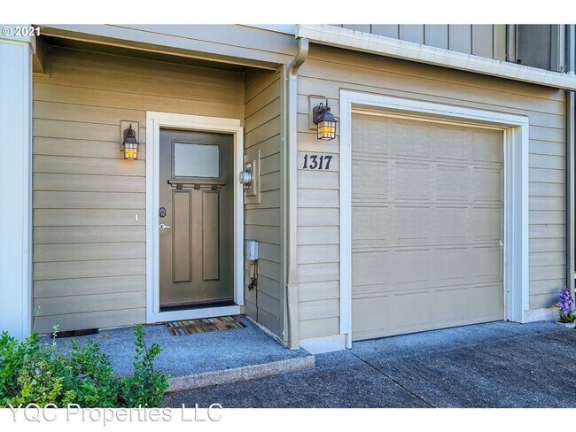 Foto del edificio - 3 br, 2.5 bath House - 1317 NE 83rd Drive