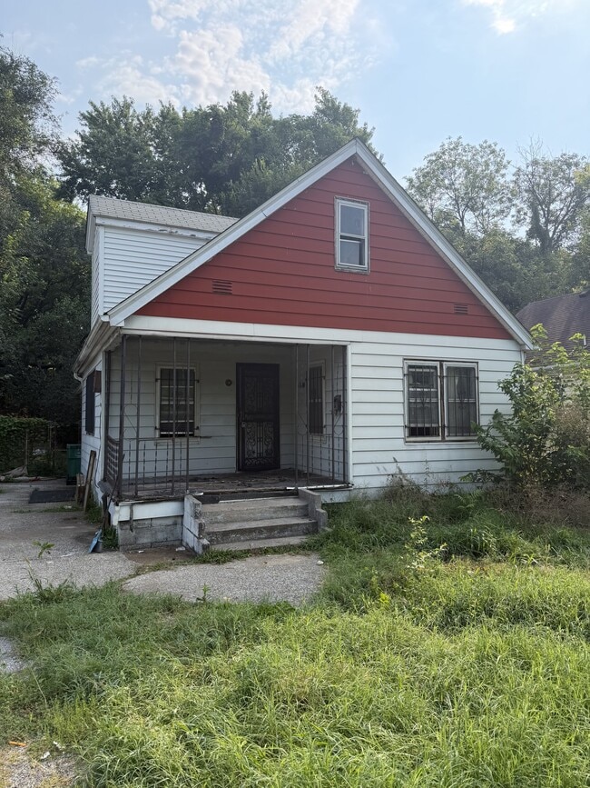 Building Photo - 3511 Converse Ave