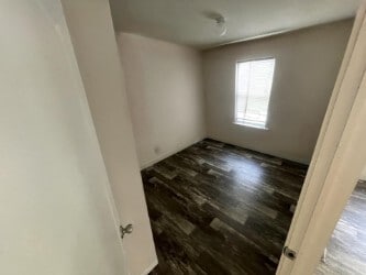 Building Photo - 103 Joymar Cir