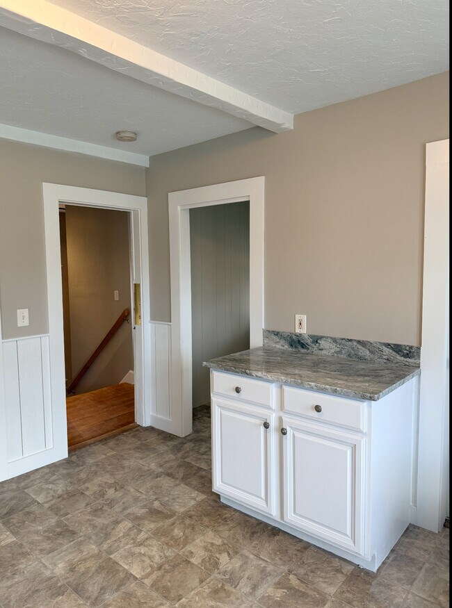 Foto del edificio - 260 Providence Rd