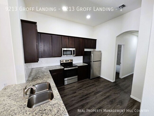 Foto del edificio - 9213 Groff Lndg