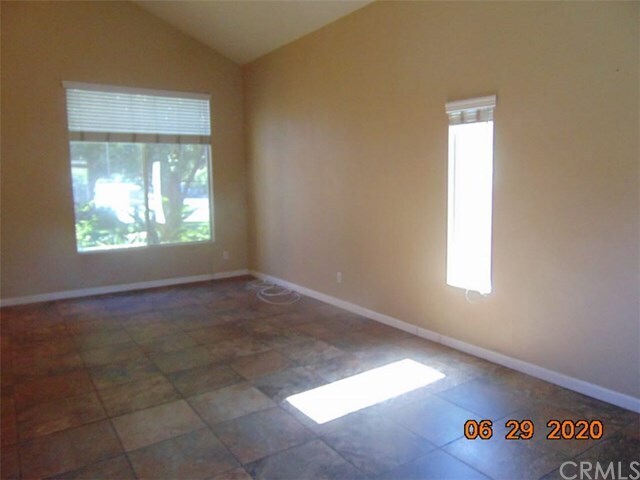 Building Photo - 4622 Saddle Dr