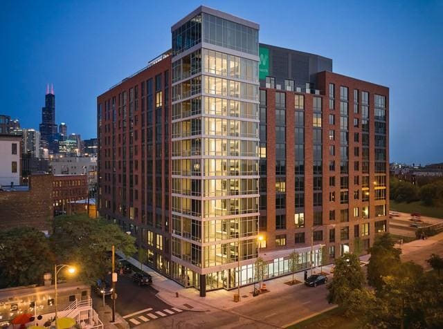 Building Photo - Westerly