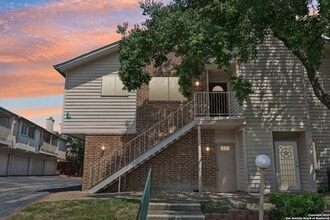 Building Photo - 349 Harmony Ct