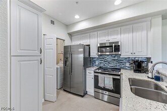 Building Photo - 13180 Bella Casa Cir