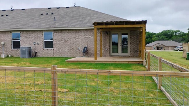 Foto del edificio - 206 Hoover Ln