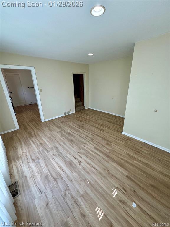 Foto del edificio - 368 S Wing St