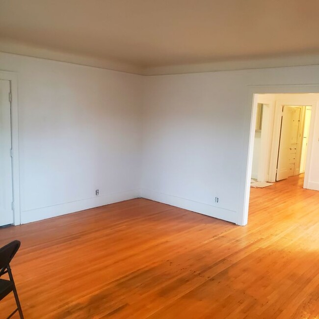 Foto del edificio - 16912 Fairfield St