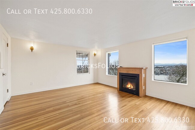 Foto del edificio - 2022 Taylor Ave N