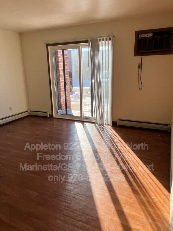 Foto del edificio - 129 E Mitchell Ave