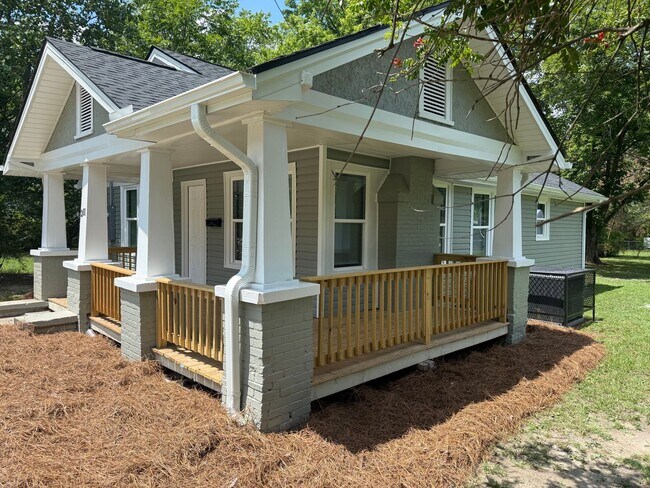 Foto del edificio - Space, Style & Location—All Under One Roof—For $1250 a Month