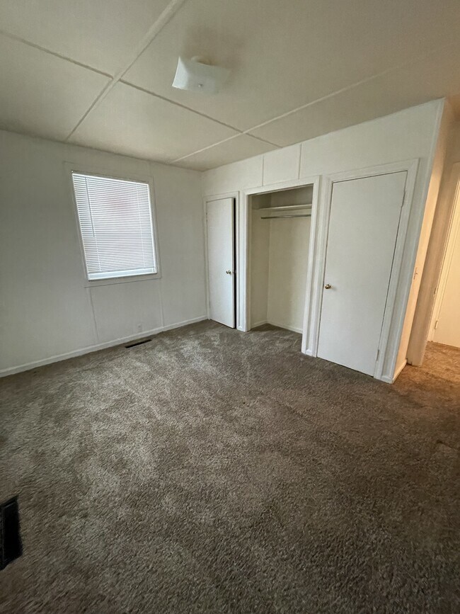 Building Photo - 505 Emerick St