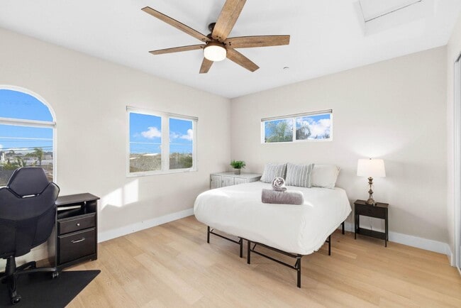 Foto del edificio - 5051 Savannah St