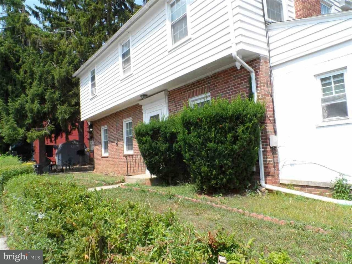 Primary Photo - 201 Kurtz Ave