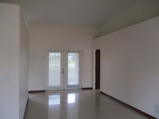 Foto del edificio - 3516 SW 15th Pl