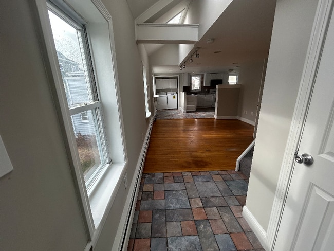 Photo - 18 Grove St Apartment