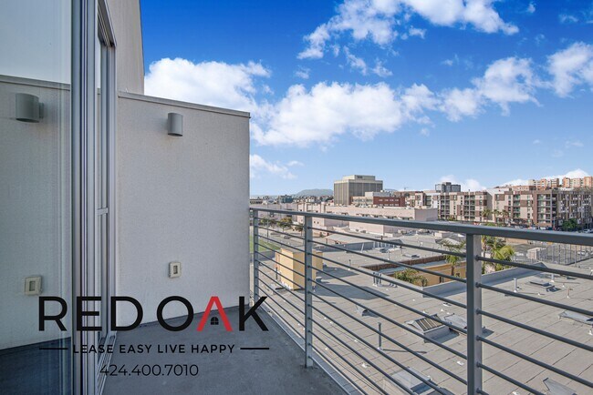 Foto del edificio - 1331 W 7th St