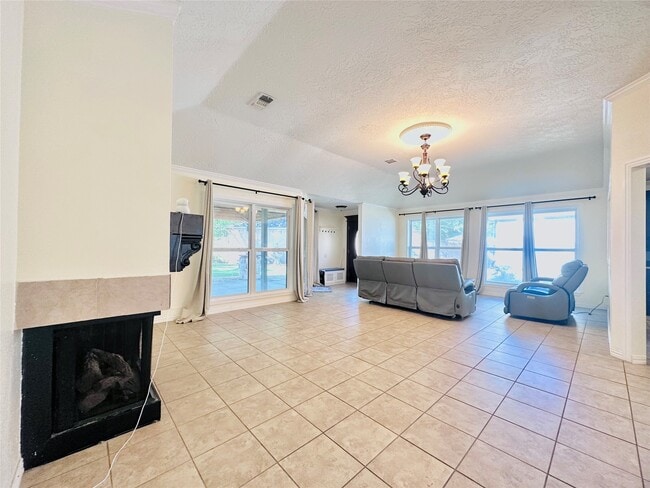 Building Photo - 7419 San Morino Dr
