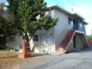 Building Photo - 567-575 E Maude Ave